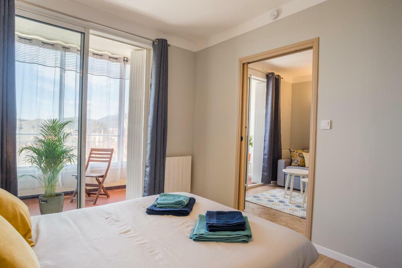 Appartement 2 Pieces Avec Balcon ツーロン エクステリア 写真